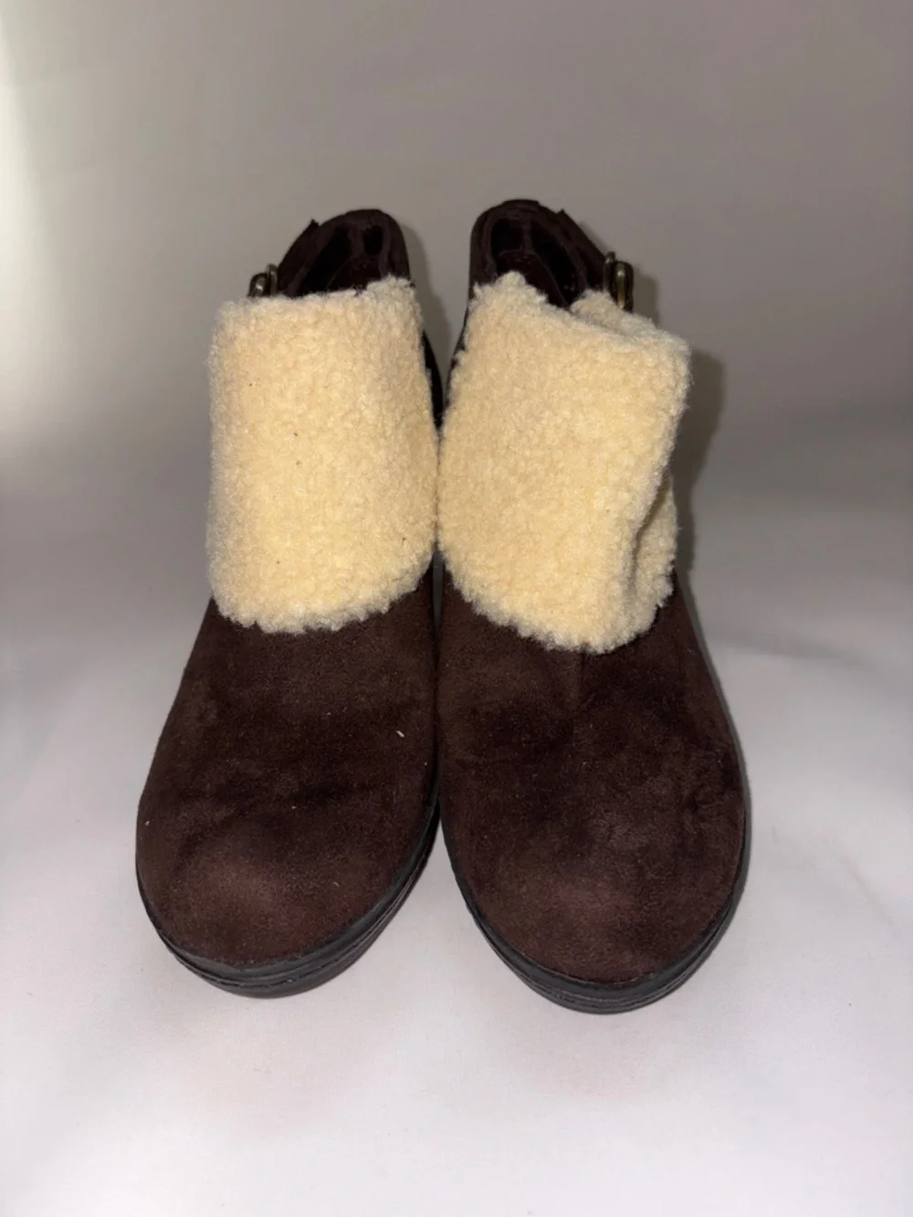 Naturalizer‎ Brown Suede Heeled Booties with Cream Shearling Size 6.5